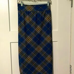 Nuggles 31 inch XL skirt